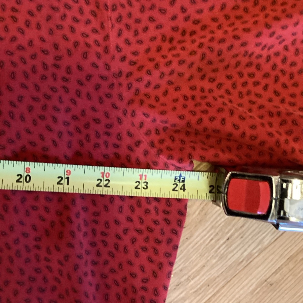 Ellen Tracy Chic Red Silk Pantsuit - Picture 12 of 16